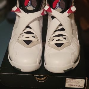 Jordan 8s "bugs bunny"